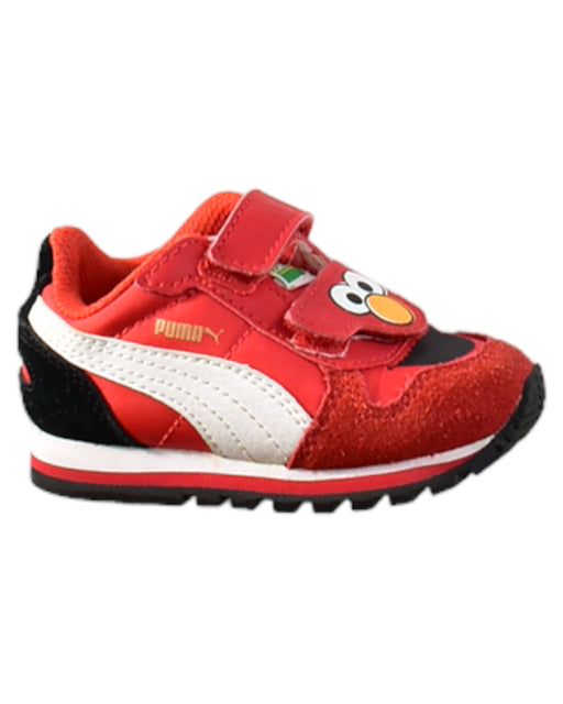 A Red Sneakers from Puma in size 12-18M for neutral. (Front View)