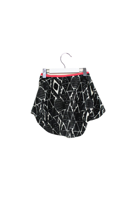 A Black Capes & Ponchos from Roxy in size 3T for girl. (Back View)