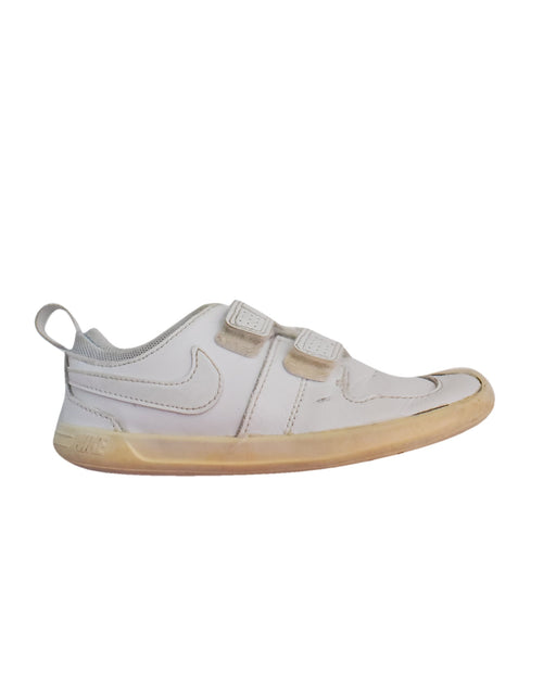 A White Sneakers from Nike in size EU27 for girl. (Front View)