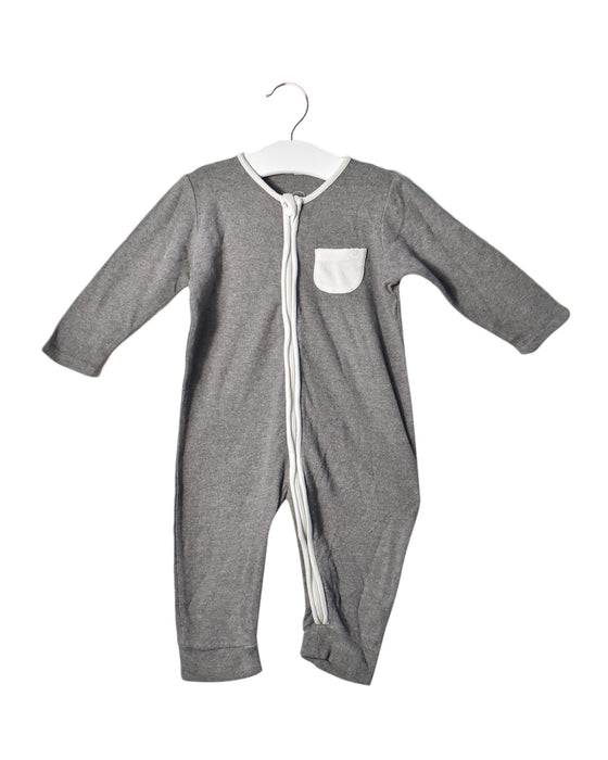 A Green Bodysuits from Mori in size 6-12M for girl. (Front View)