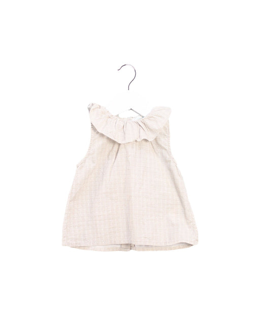 A Beige Shorts from Les Enfantines in size 18-24M for girl. (Front View)