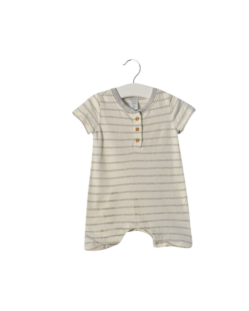 A White Rompers from Nordstrom in size 0-3M for boy. (Front View)