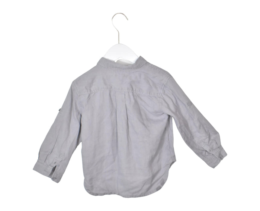 A Grey Long Sleeve Shirts from Chateau de Sable in size 4T for boy. (Back View)
