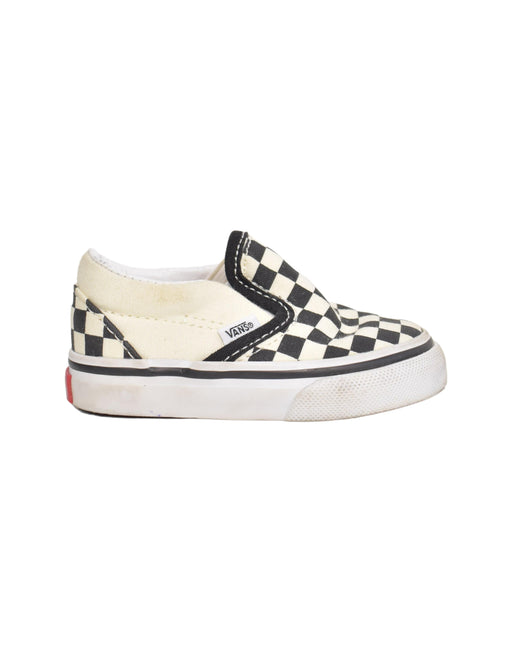 A White Slip Ons from Vans in size 12-18M for neutral. (Front View)