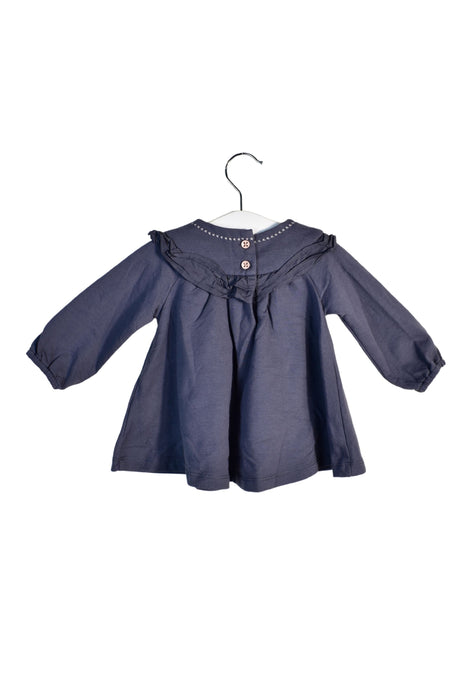 A Blue Long Sleeve Tops from Tommy Bahama in size 3-6M for girl. (Back View)
