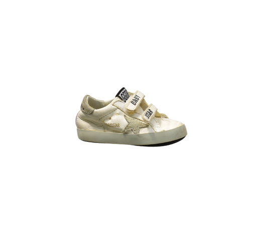 A White Sneakers from Golden Goose in size 18-24M for neutral. (Front View)
