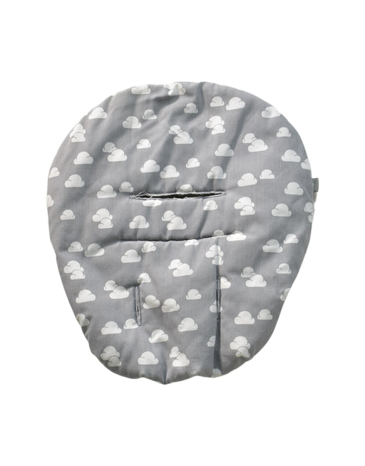 A Grey Bed Sheets Pillows & Pillowcases from Stokke in size O/S for neutral. (Front View)