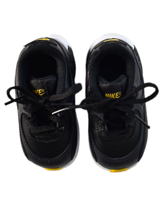 A Black Sneakers from Nike in size 12-18M for neutral. (Back View)