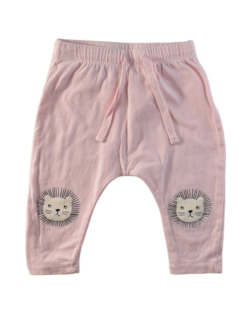 A Pink Leggings from Seed in size 3-6M for girl. (Front View)