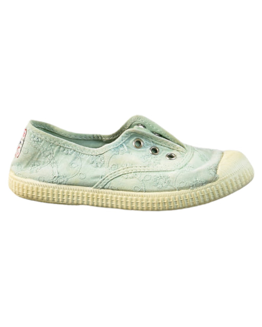 A Green Slip Ons from Cienta in size 5T for girl. (Front View)