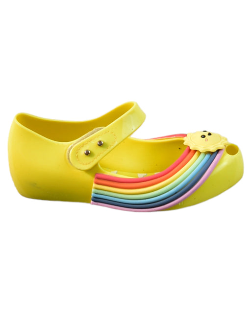 A Yellow Flats from Mini Melissa in size 5T for girl. (Front View)
