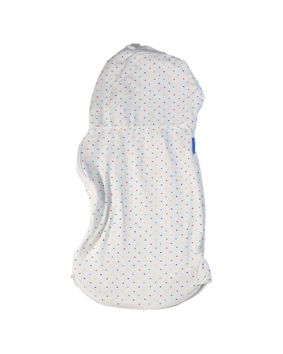 A White Sleepsacs from The Gro Company in size 0-3M for neutral. (Back View)