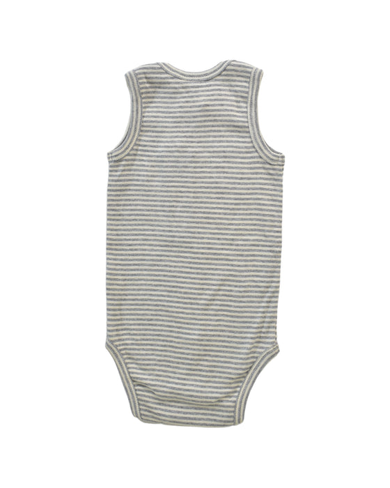 A Grey Bodysuits from Nature Baby in size 6-12M for neutral. (Back View)
