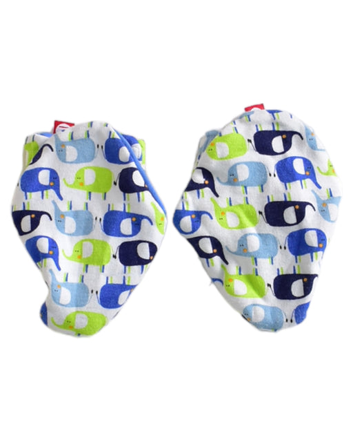 A Multicolour Other Accessories from Zutano in size 6-12M for neutral. (Front View)