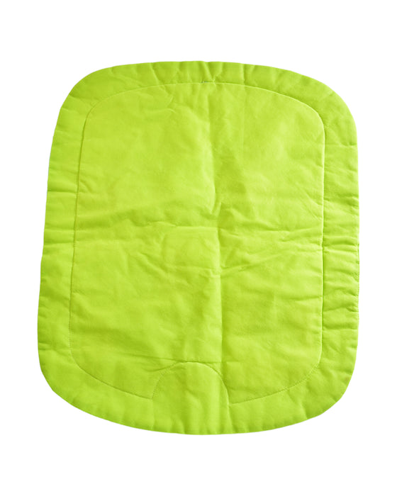 A Multicolour Playmats from Bright Starts in size O/S for neutral. (Back View)