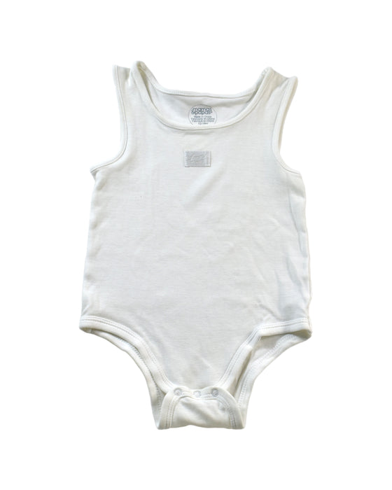 A White Long Sleeve Bodysuits from Mamas & Papas in size 12-18M for neutral. (Front View)