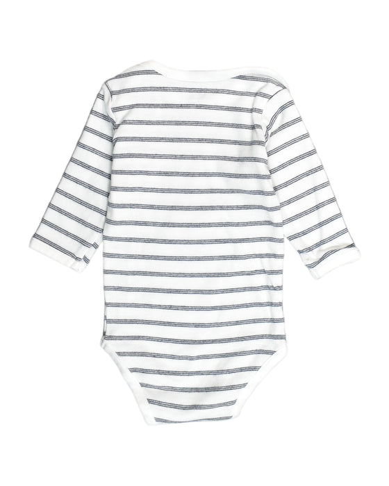 A White Bodysuits from Bout'Chou in size 3-6M for boy. (Back View)