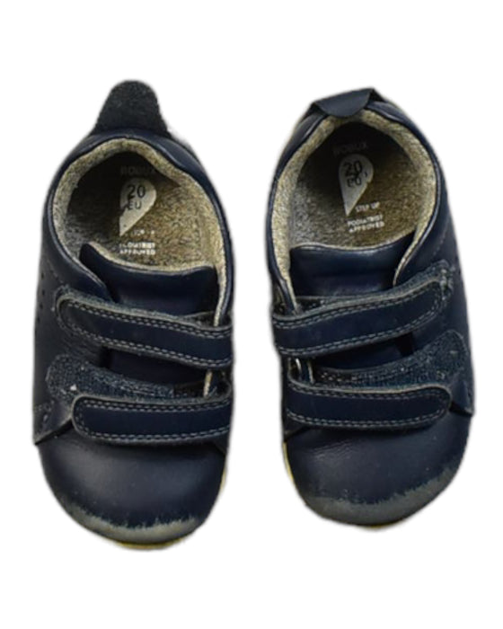 A Blue Sneakers from Bobux in size 12-18M for boy. (Back View)