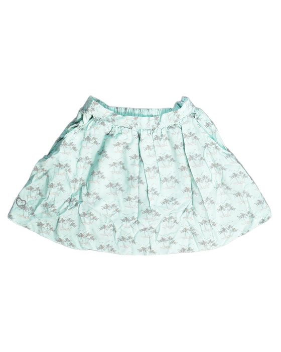 A Green Short Skirts from Chateau de Sable in size 6T for girl. (Front View)
