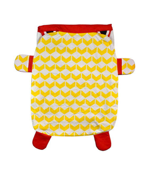 A Red Playmats from Oribel in size O/S for neutral. (Back View)