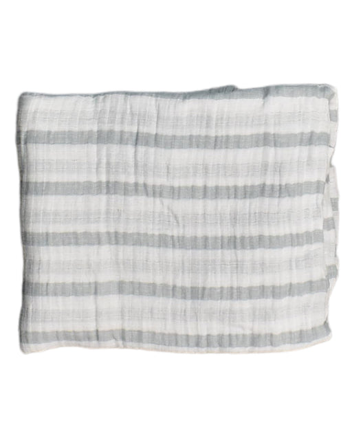 A White Swaddles from Aden & Anais in size O/S for neutral. (Front View)