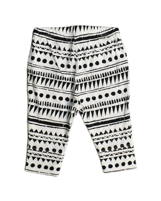 A White Casual Pants from Retykle in size 3-6M for girl. (Back View)
