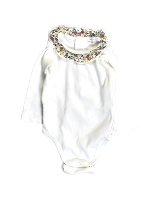 A White Bodysuits from Bout'Chou in size 0-3M for girl. (Front View)