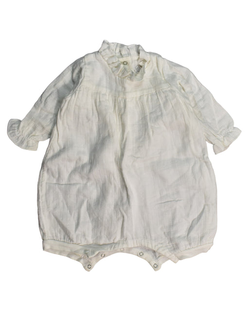 A White Rompers from Petit Bateau in size 3-6M for girl. (Front View)