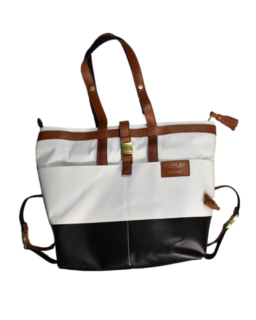 A White Bags from Quinny in size O/S for girl. (Front View)