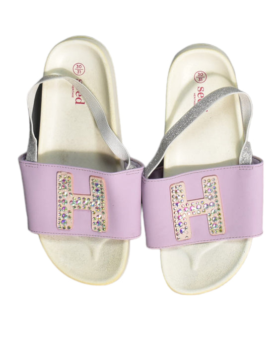 A Pink Sandals from Seed in size 6T for girl. (Front View)