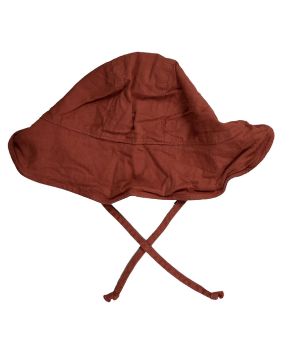 A Orange Sun Hats from Bien A Bien in size O/S for girl. (Back View)