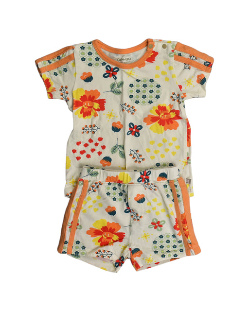 A Orange Shorts Sets from Oeteo in size 6-12M for boy. (Front View)