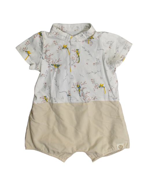 A White Rompers from Le Petit Society in size 3-6M for boy. (Front View)