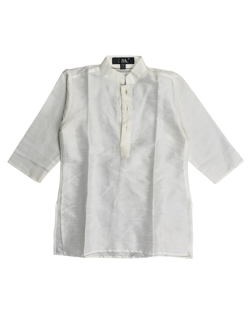 A White Short Sleeve Tops from Retykle in size 3T for boy. (Front View)