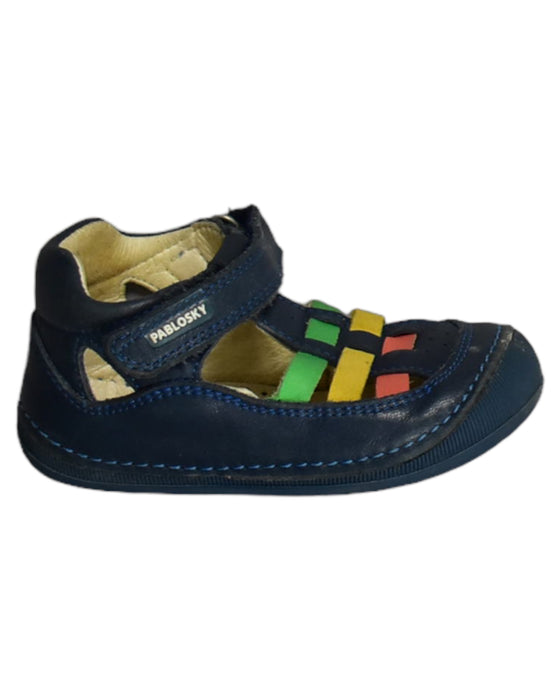 A Blue Sandals from Pablosky in size 12-18M for girl. (Front View)