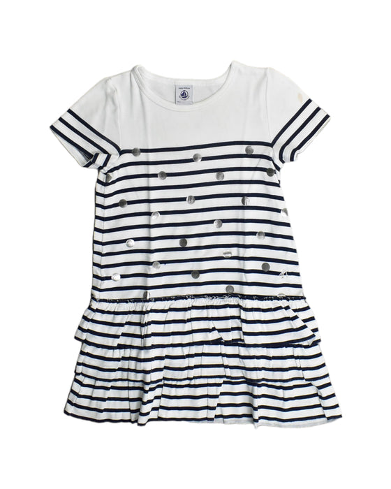 A White Short Sleeve Dresses from Petit Bateau in size 4T for girl. (Front View)
