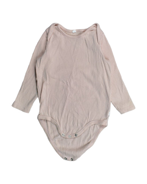 A Pink Bodysuits from Mori in size 12-18M for girl. (Front View)