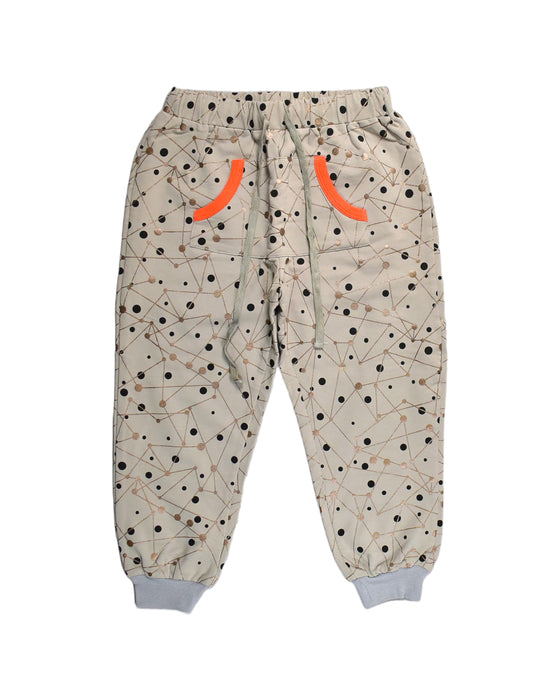 A Beige Sweatpants from Elly in size 10Y for girl. (Front View)