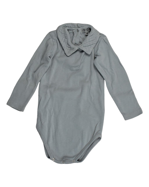 A Grey Bodysuits from Bonton in size 12-18M for boy. (Front View)