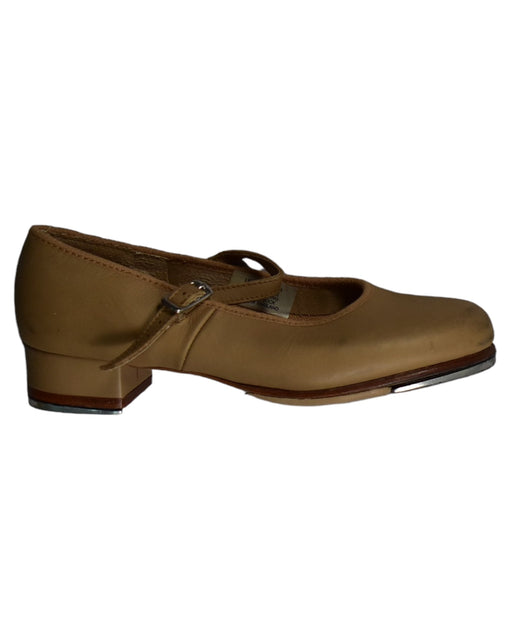 A Brown Flats from Bloch in size 7Y for girl. (Front View)