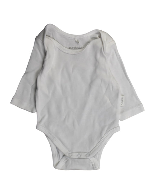 A White Bodysuits from Purebaby in size Newborn for neutral. (Front View)