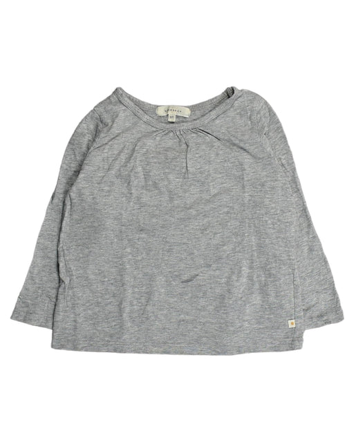 A Grey Long Sleeve Tops from Benebene in size 3T for girl. (Front View)