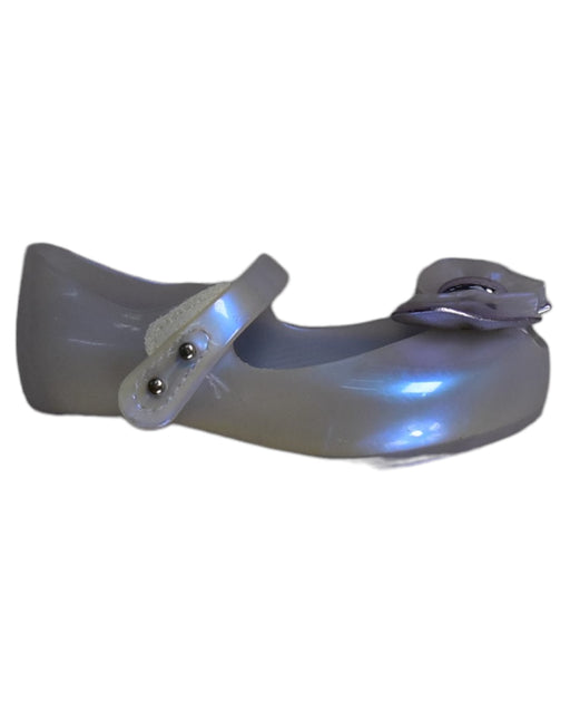 A Purple Flats from Mini Melissa in size 12-18M for girl. (Front View)