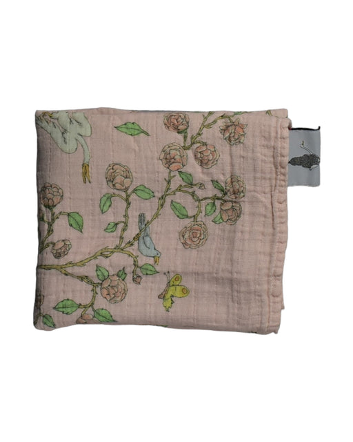 A Pink Swaddles from Atelier Choux in size O/S for neutral. (Front View)