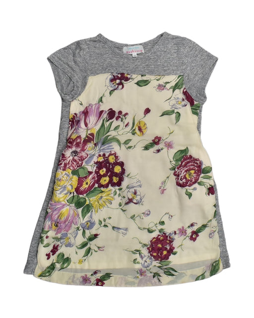 A Grey Short Sleeve Dresses from Hakka in size 6T for girl. (Front View)