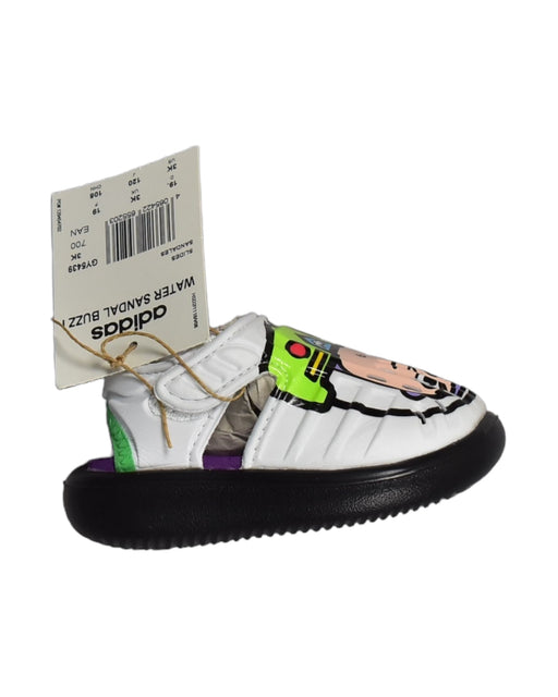 A White Sandals from Adidas x Disney in size 12-18M for boy. (Front View)