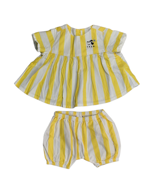 A White Shorts Sets from Sea Apple in size 6-12M for girl. (Front View)