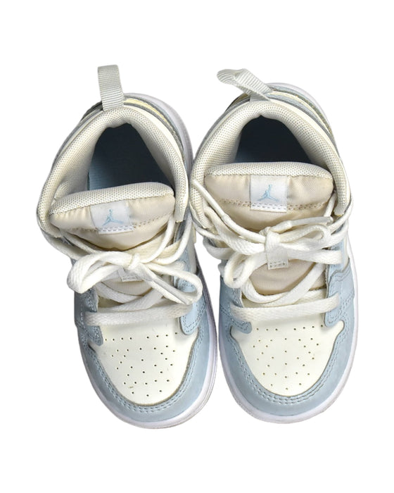 A Blue Sneakers from Nike in size 3T for girl. (Back View)