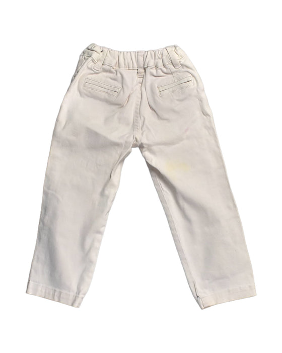 A White Casual Pants from Gocco in size 3T for girl. (Back View)