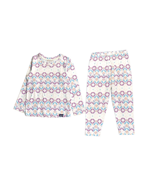 A White Pyjama Sets from Patagonia in size 3T for girl. (Front View)
